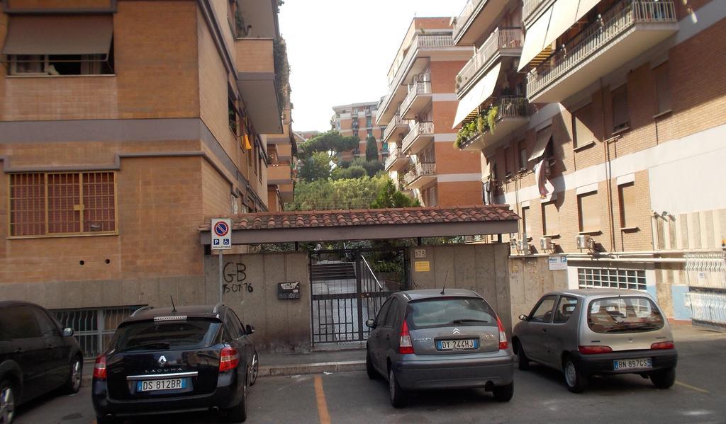Hotel Roma Tourist House Exterior foto